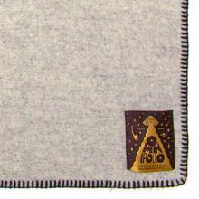 画像をギャラリービューアに読み込む, Russian Roulette blanket